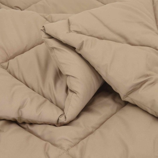 Зимна олекотена завивка Color Arctic с полиестерен пълнеж, 450 г/м², в цвят таупе