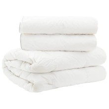 Зимна олекотена завивка Fulda Extra Warm с пълнеж от 90% гъши пух, 310 г/м²