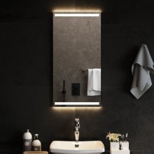 LED стенно огледало за баня с две вертикални светлинни ленти и USB захранване, 40x80 см